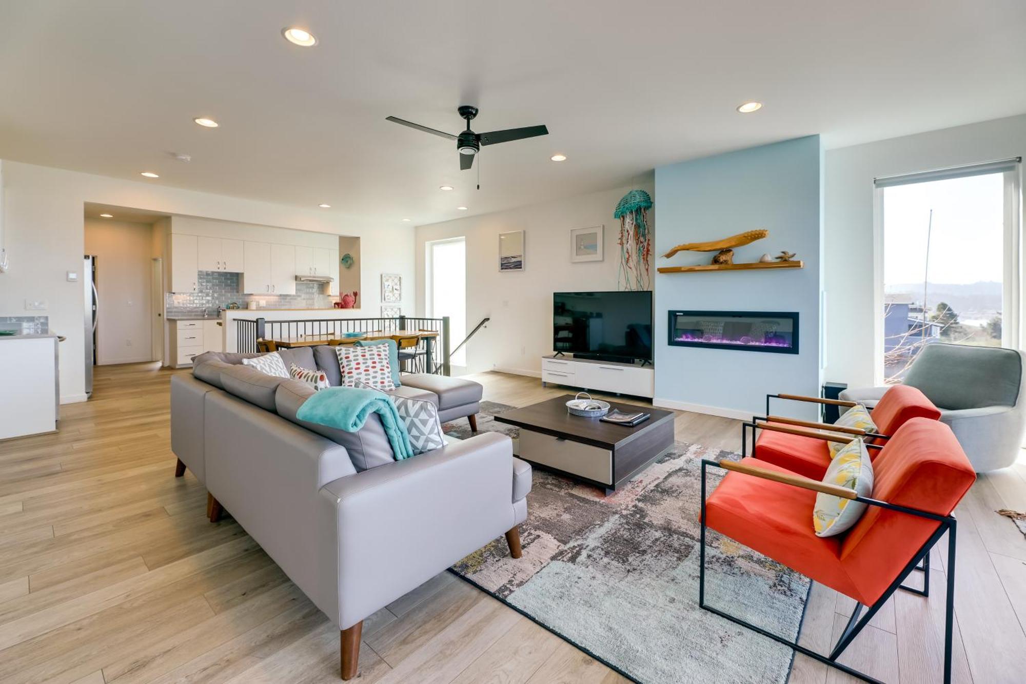 Scenic Depoe Bay Townhome With Deck Less Than 1 Mi To Parks! Exterior foto